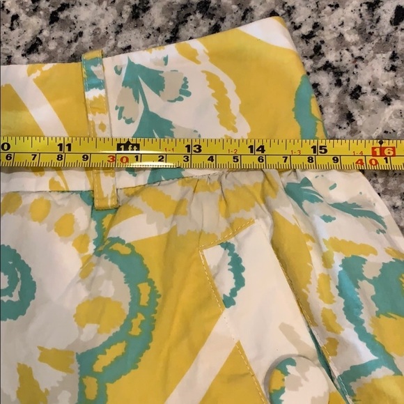 Fossil Lined Yellow, Sea-Green, & White Floral Button Down Skirt Size 2 - Picture 7 of 8